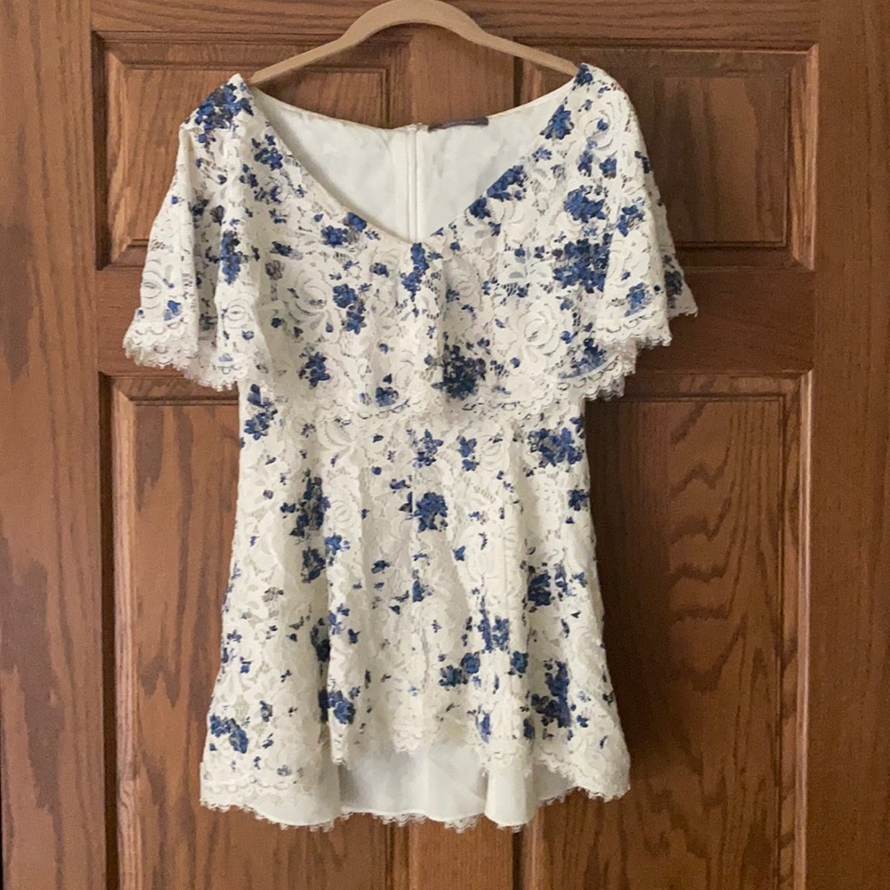 Lela Rose lace ivory and blue floral top.   Worn once.  Size 4.